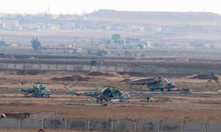 Ejército sirio rompe el asedio de Daesh a la base aérea de Kueres